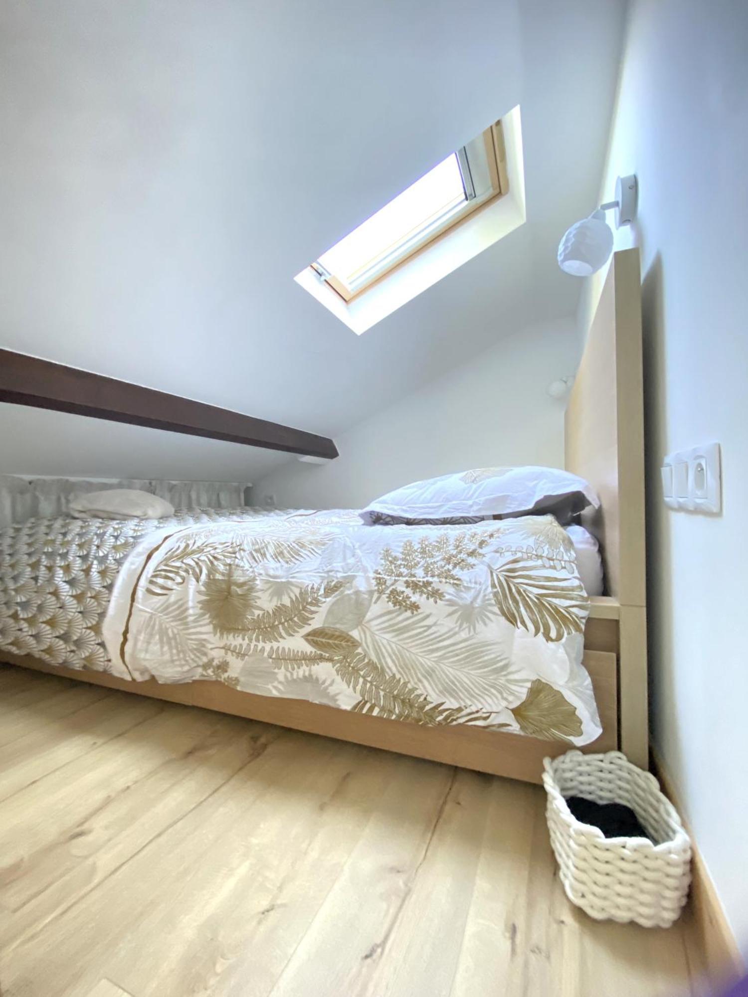 The Little Oak - Tiny House With Bed On Mezzanine & Terrace - From 1 To 4 P Disney, Paris & Cdg Pomponne Exterior foto